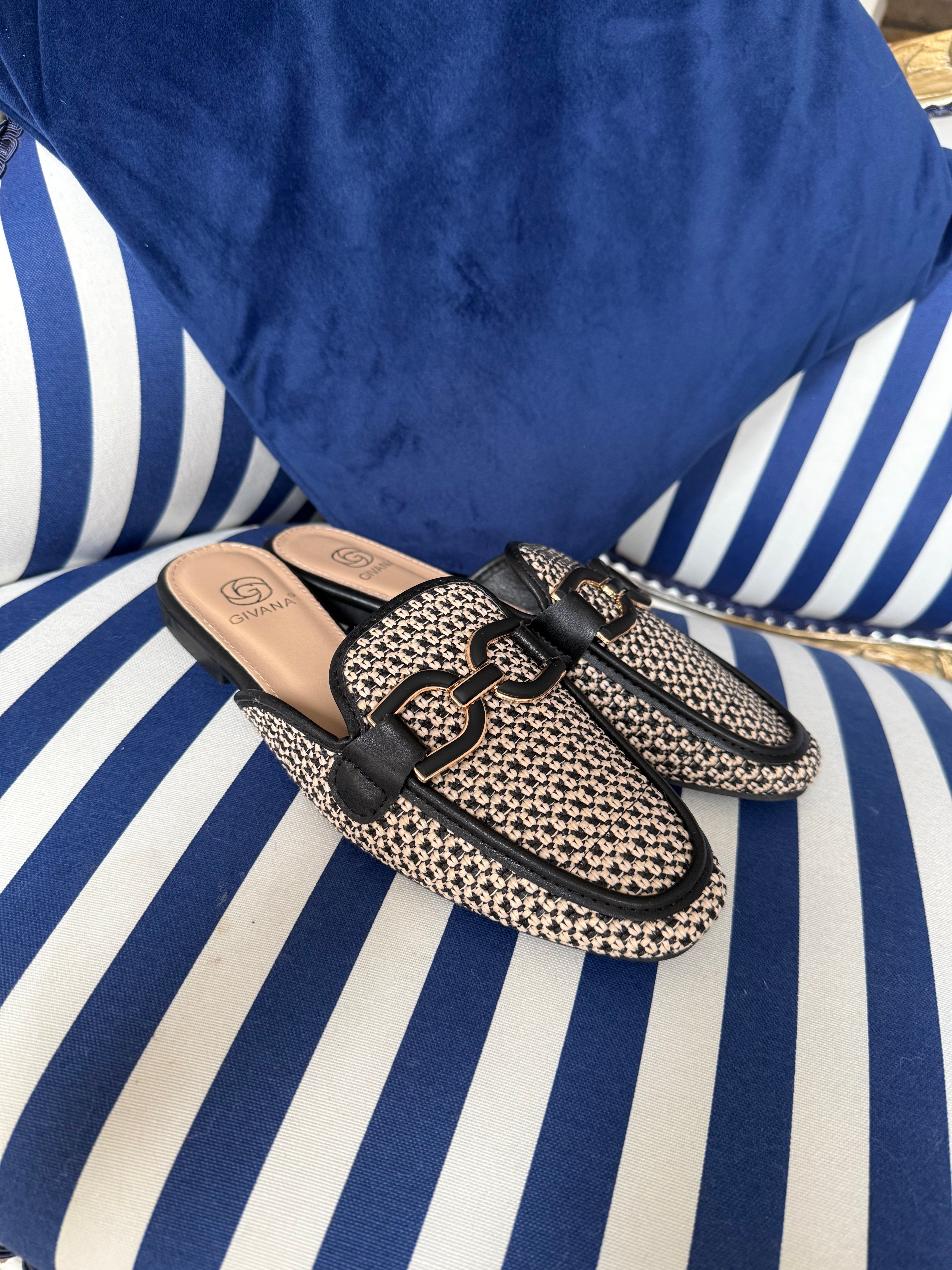 CREAM & BLACK LOAFERS