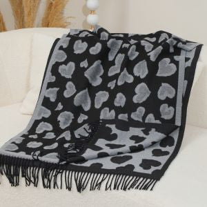 BLACK CHIC HEART PRINT SCARF