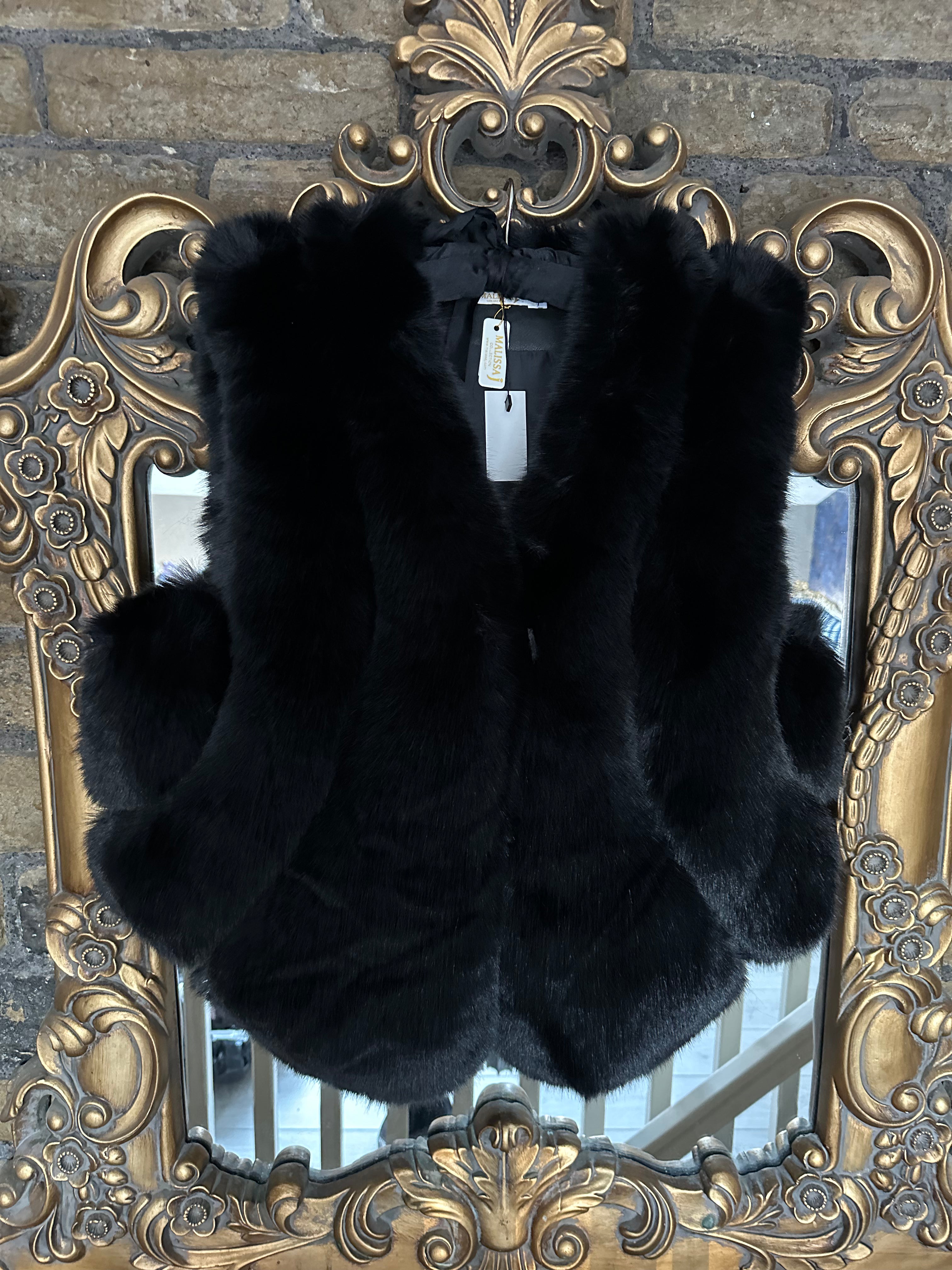 BLACK LUXURIOUS FAUX FUR GILET