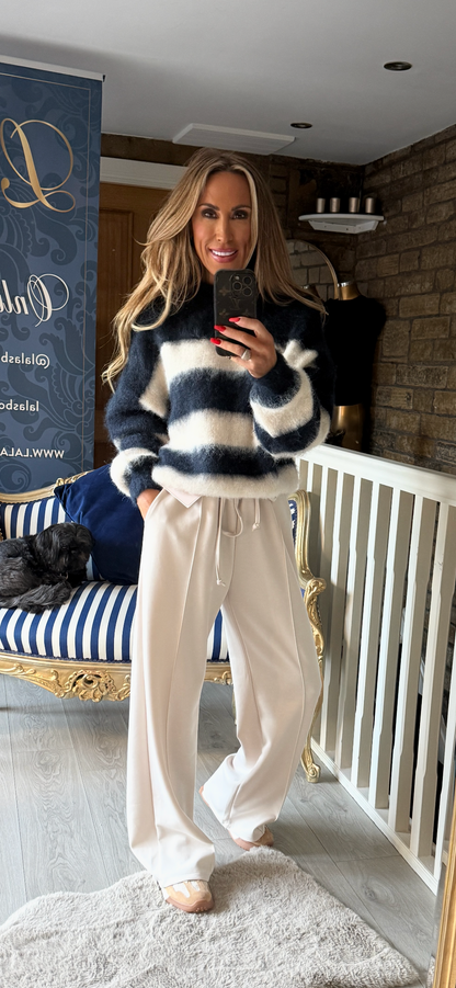 NAVY & CREAM STRIPE FLUFFY KNIT