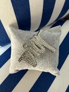 SILVER DIAMANTÉ D⚡️OR BROOCH