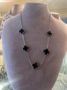 BLACK & SILVER CLOVER NECKLACE